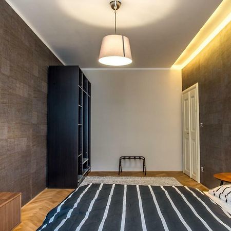 Exclusive 3 Bedroom Top-Notch Flat, Great Location Praga Esterno foto