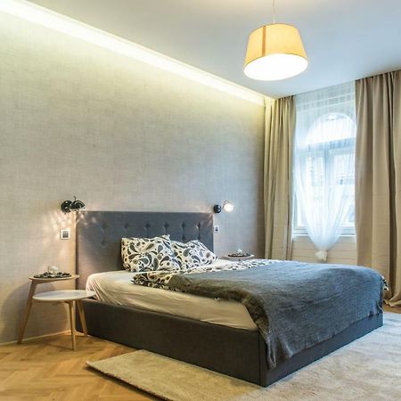 Exclusive 3 Bedroom Top-Notch Flat, Great Location Praga Esterno foto