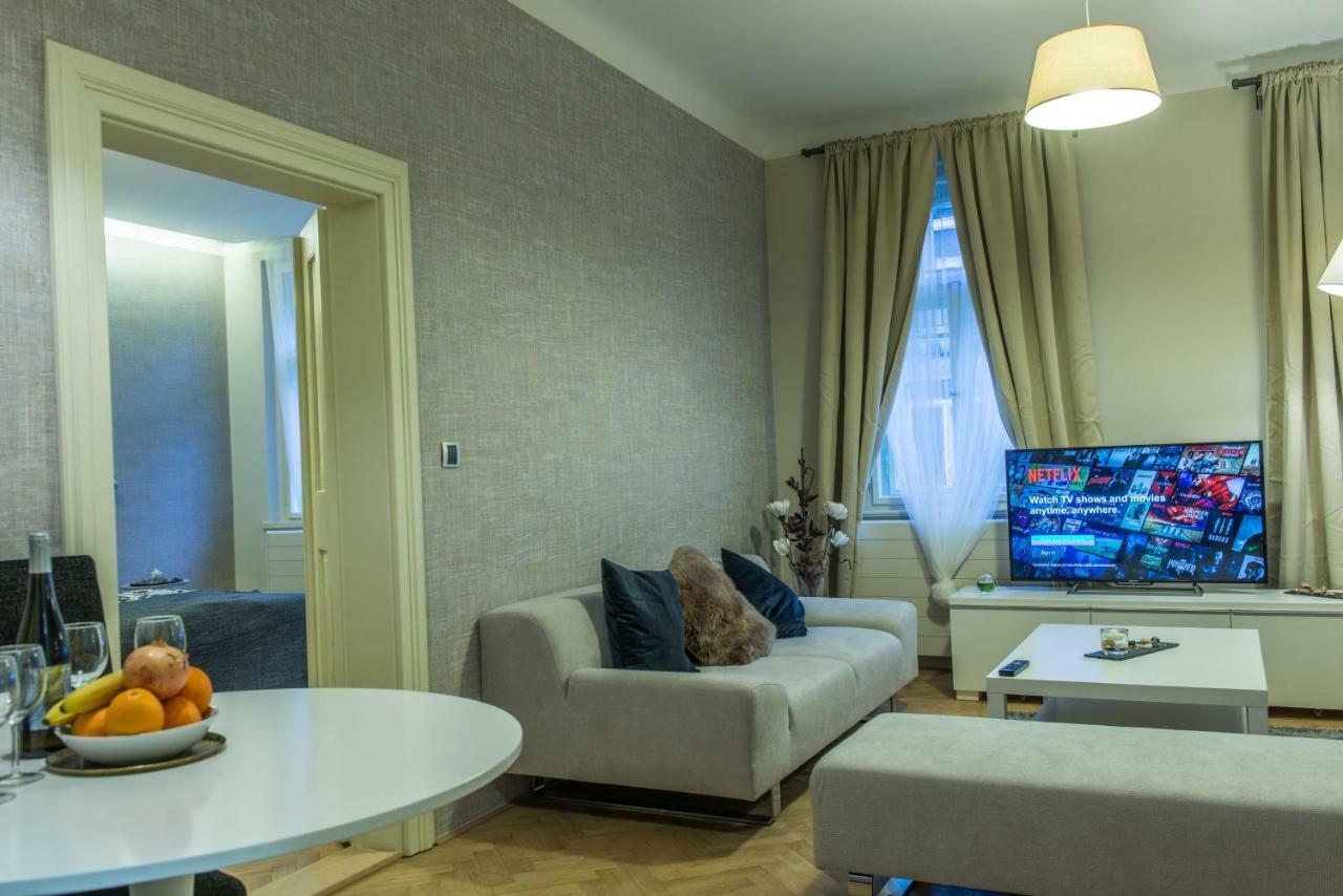 Exclusive 3 Bedroom Top-Notch Flat, Great Location Praga Esterno foto