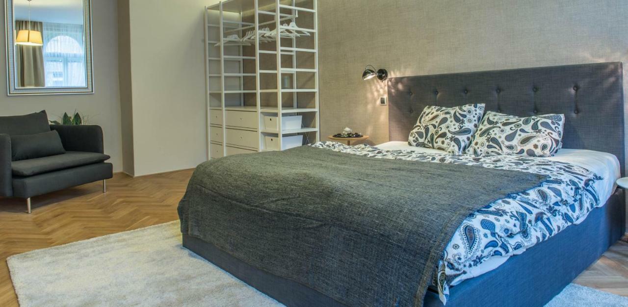 Exclusive 3 Bedroom Top-Notch Flat, Great Location Praga Esterno foto